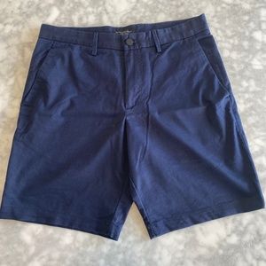 banana republic Aiden short